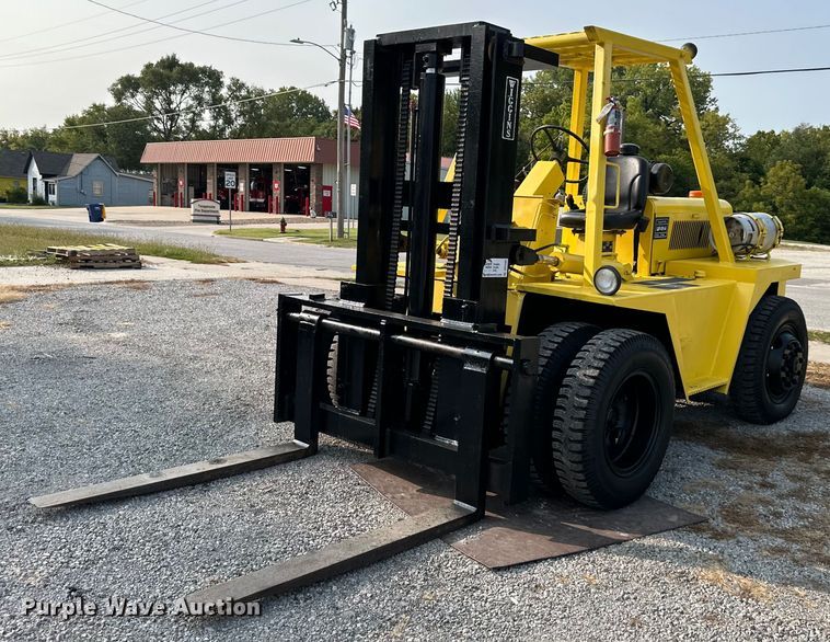 image for item DR2589 Wiggins  WG156YPT2 forklift