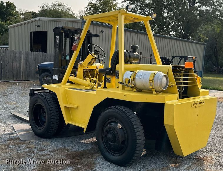 image for item DR2589 Wiggins  WG156YPT2 forklift