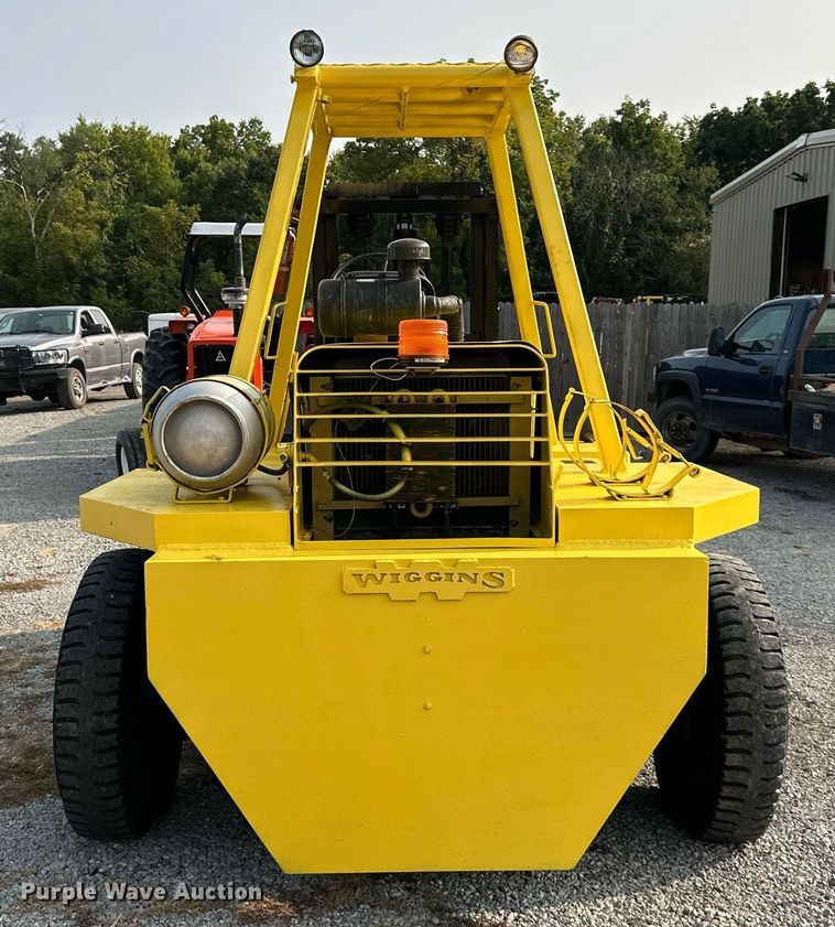 image for item DR2589 Wiggins  WG156YPT2 forklift