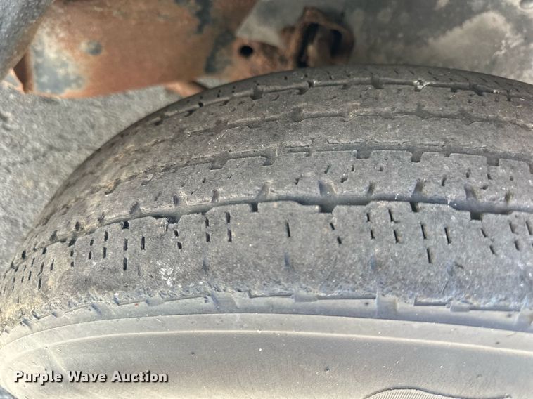 image for item DR2643 1998 Chevrolet  K3500 utility bed pickup truck