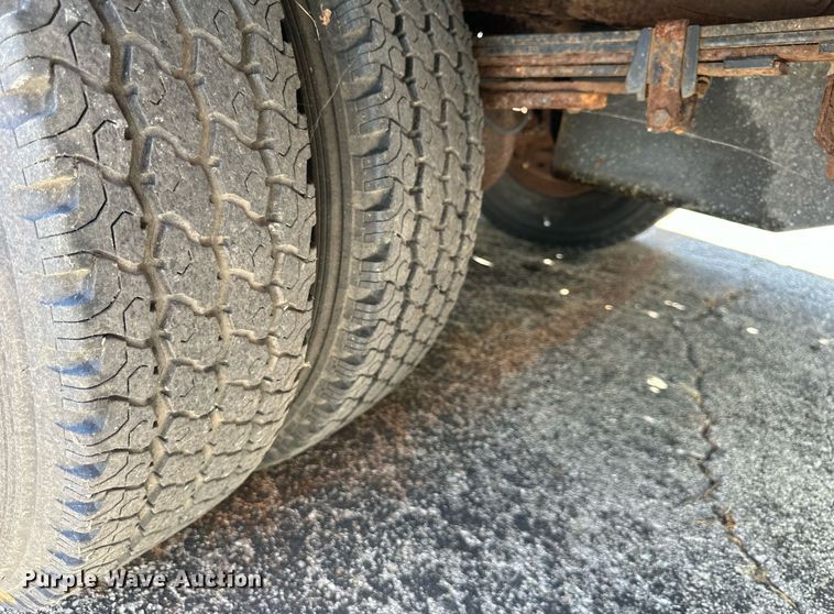 image for item DR2643 1998 Chevrolet  K3500 utility bed pickup truck