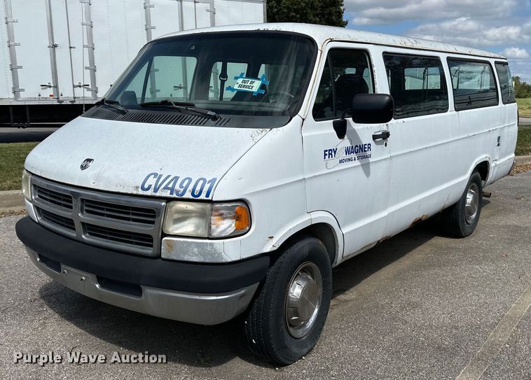 image for item DR2645 1997 Dodge  Ram 3500 van
