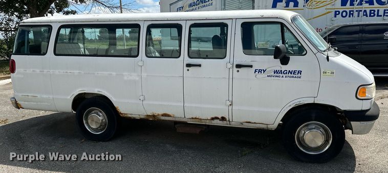 image for item DR2645 1997 Dodge  Ram 3500 van