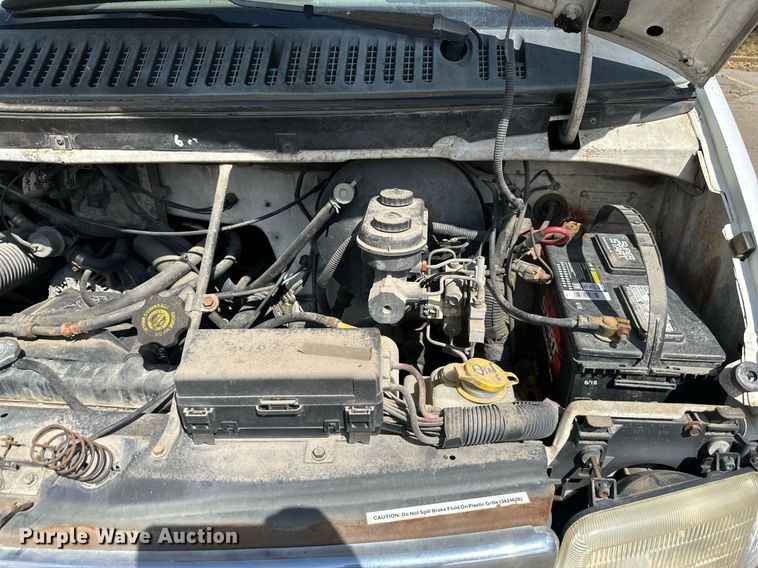 image for item DR2645 1997 Dodge  Ram 3500 van