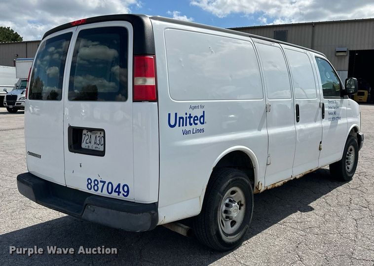 image for item DR2646 2008 Chevrolet  Express 2500  van