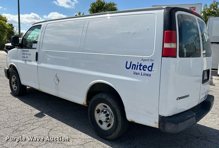 image for item DR2646 2008 Chevrolet  Express 2500  van