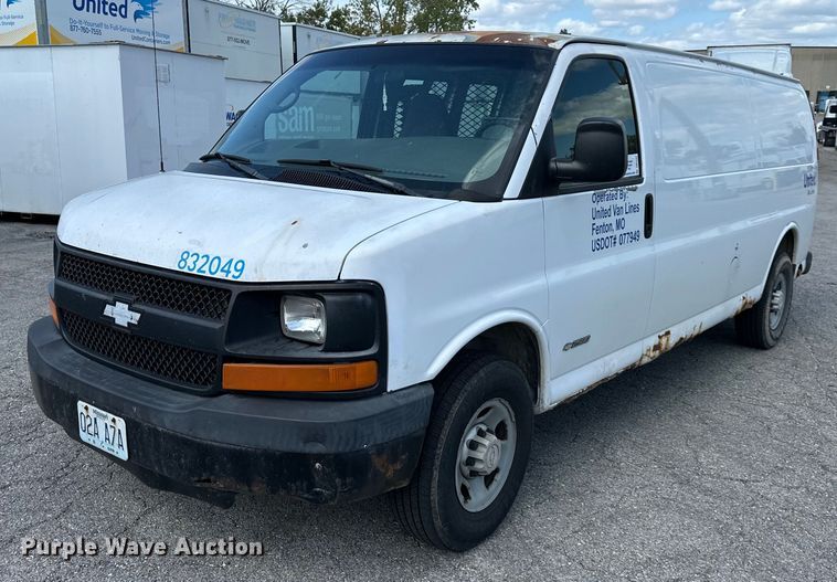 image for item DR2647 2006 Chevrolet  Express 2500 van