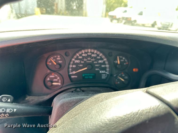 image for item DR2647 2006 Chevrolet  Express 2500 van