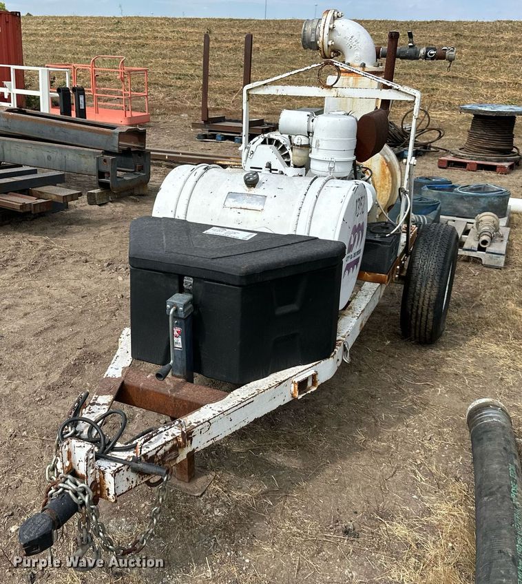 image for item DR2665 Ch&E 2983T irrigation pump