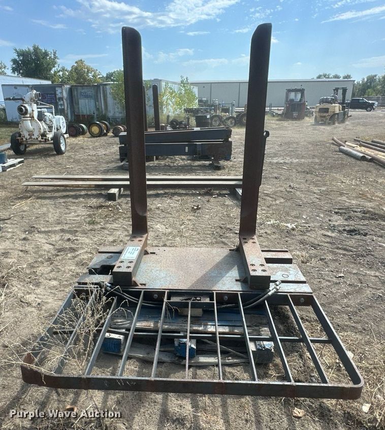 image for item DR2667 Forklift carriage 