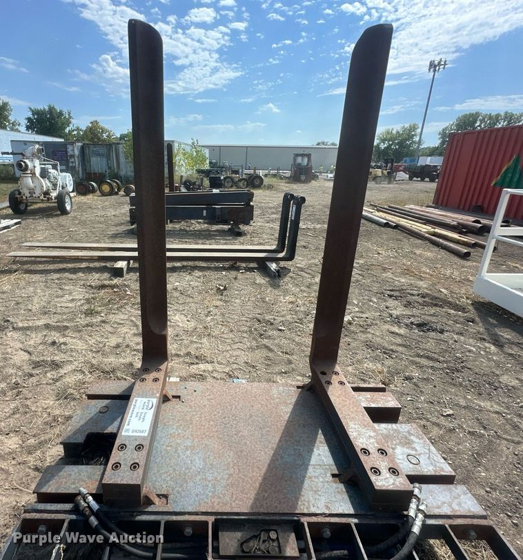 image for item DR2667 Forklift carriage 