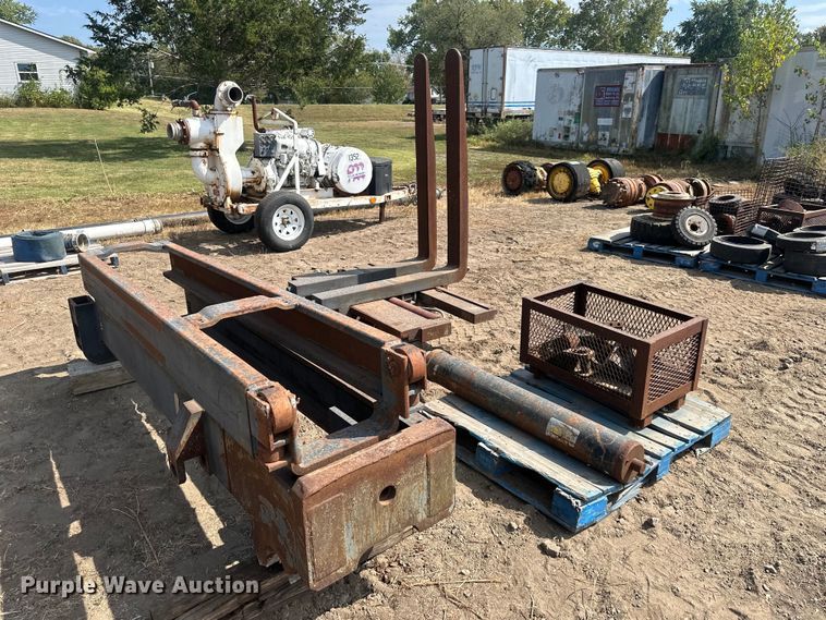 image for item DR2670 Forklift mast 