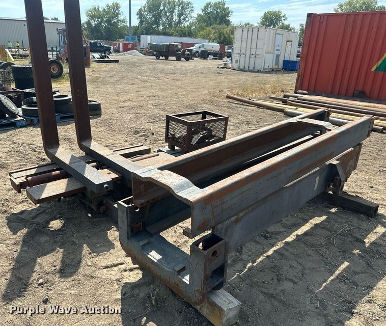 image for item DR2670 Forklift mast 