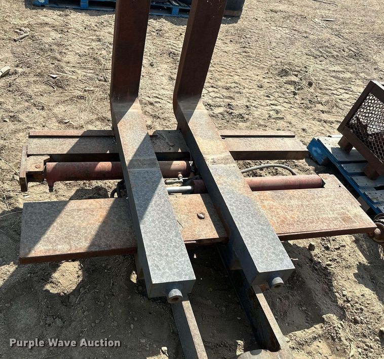 image for item DR2670 Forklift mast 