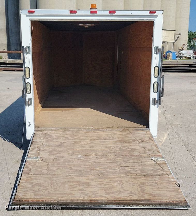 image for item DR4319 2007 Diamond enclosed cargo trailer