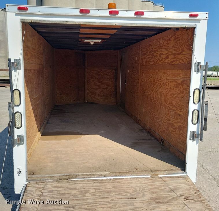 image for item DR4319 2007 Diamond enclosed cargo trailer