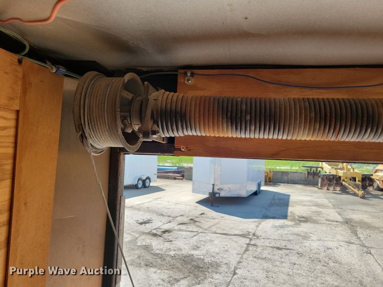 image for item DR4319 2007 Diamond enclosed cargo trailer