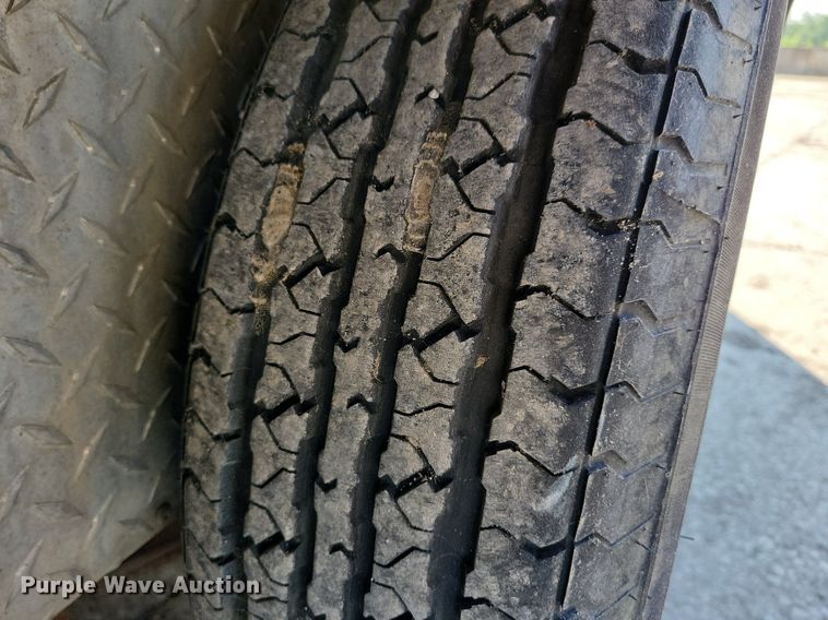 image for item DR4319 2007 Diamond enclosed cargo trailer