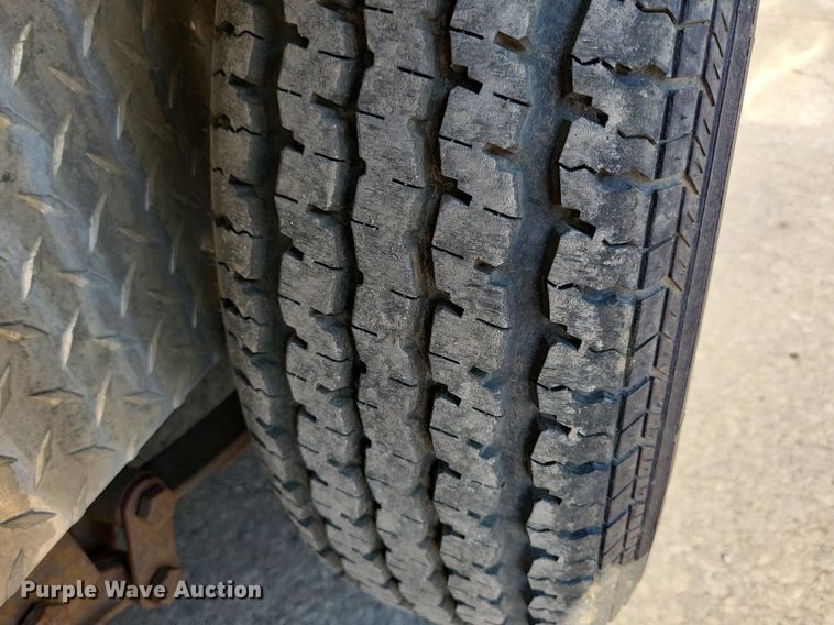 image for item DR4319 2007 Diamond enclosed cargo trailer