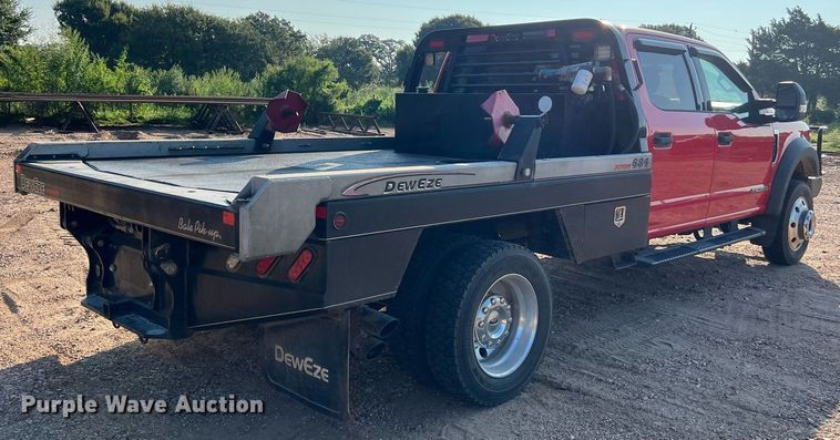 image for item DS3118 2017 Ford F450 Super Duty XLT bale bed truck