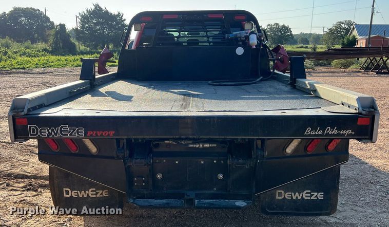 image for item DS3118 2017 Ford F450 Super Duty XLT bale bed truck