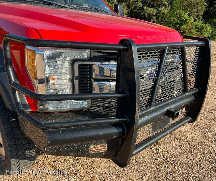 image for item DS3118 2017 Ford F450 Super Duty XLT bale bed truck