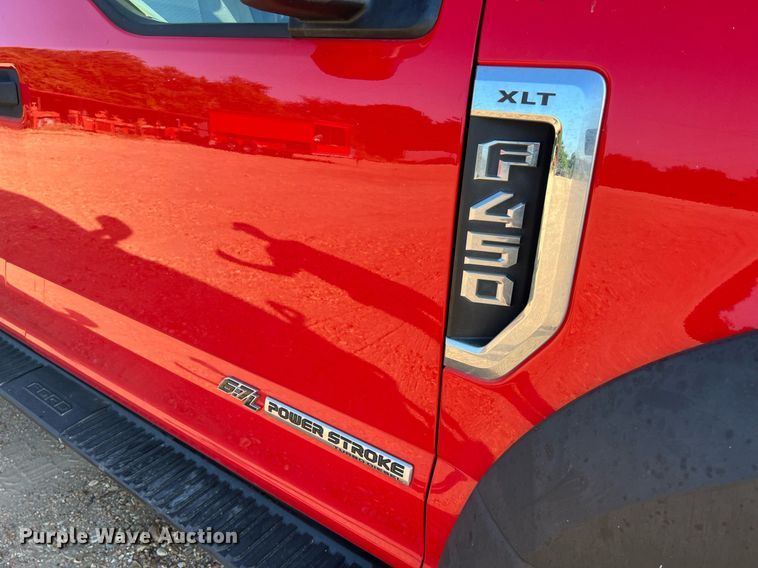 image for item DS3118 2017 Ford F450 Super Duty XLT bale bed truck