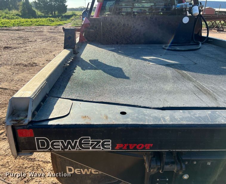 image for item DS3118 2017 Ford F450 Super Duty XLT bale bed truck