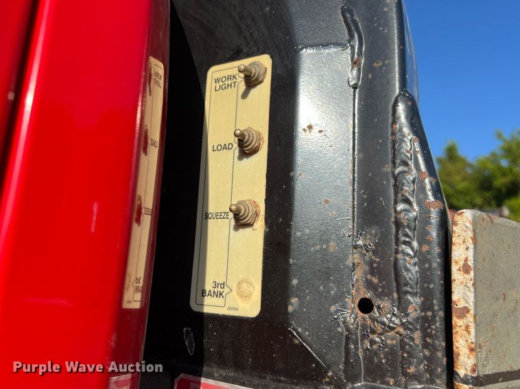 image for item DS3118 2017 Ford F450 Super Duty XLT bale bed truck