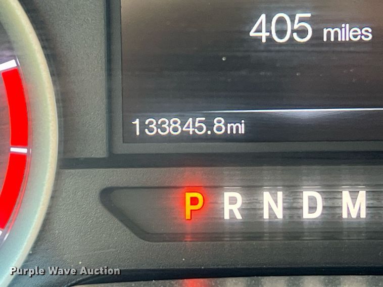 image for item DS3118 2017 Ford F450 Super Duty XLT bale bed truck