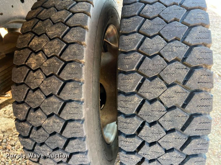 image for item DS3118 2017 Ford F450 Super Duty XLT bale bed truck