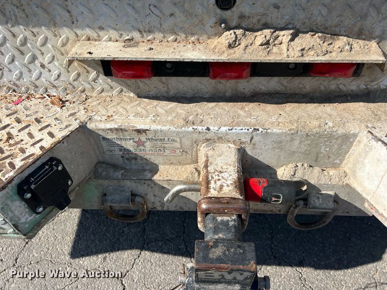 image for item DS3121 2015 Ford F450 Super Duty XLT Crew Cab utility / service truck