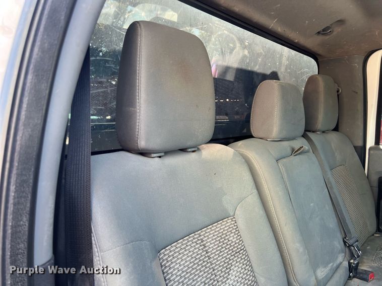 image for item DS3121 2015 Ford F450 Super Duty XLT Crew Cab utility / service truck