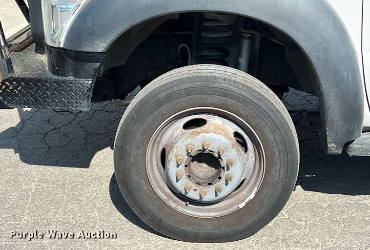 image for item DS3121 2015 Ford F450 Super Duty XLT Crew Cab utility / service truck