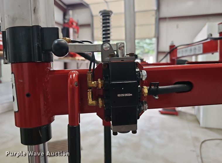 image for item DS4690 Coats 80C tire machine