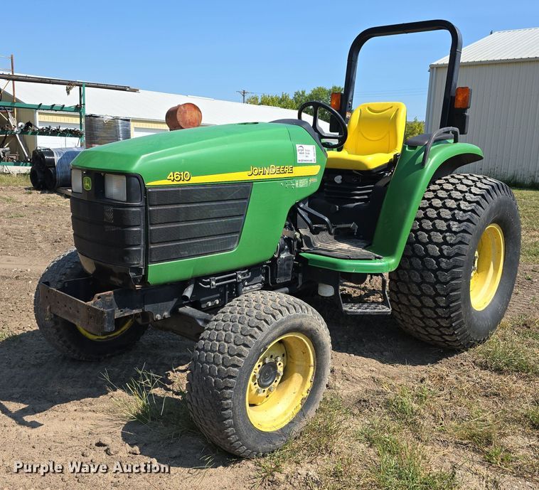 image for item DS4793 2002 John Deere 4610 tractor