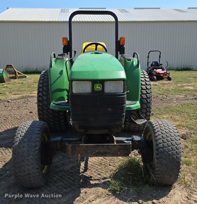 image for item DS4793 2002 John Deere 4610 tractor