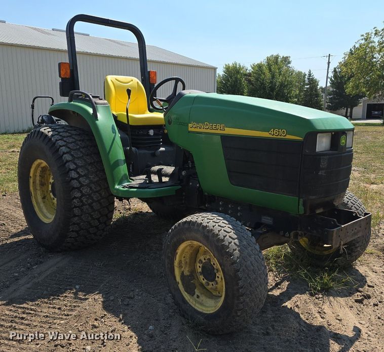 image for item DS4793 2002 John Deere 4610 tractor