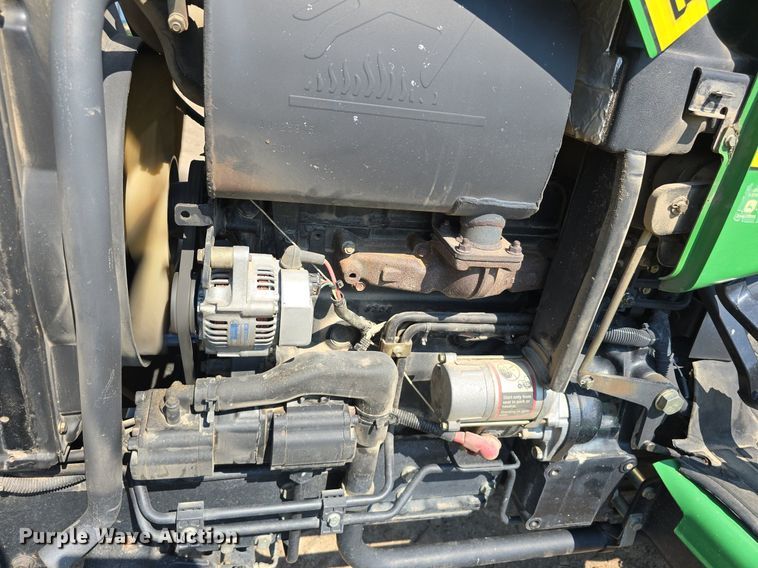 image for item DS4793 2002 John Deere 4610 tractor