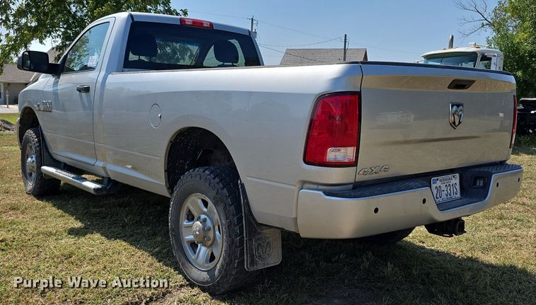 image for item DS4798 2016 Dodge Ram 3500HD pickup truck