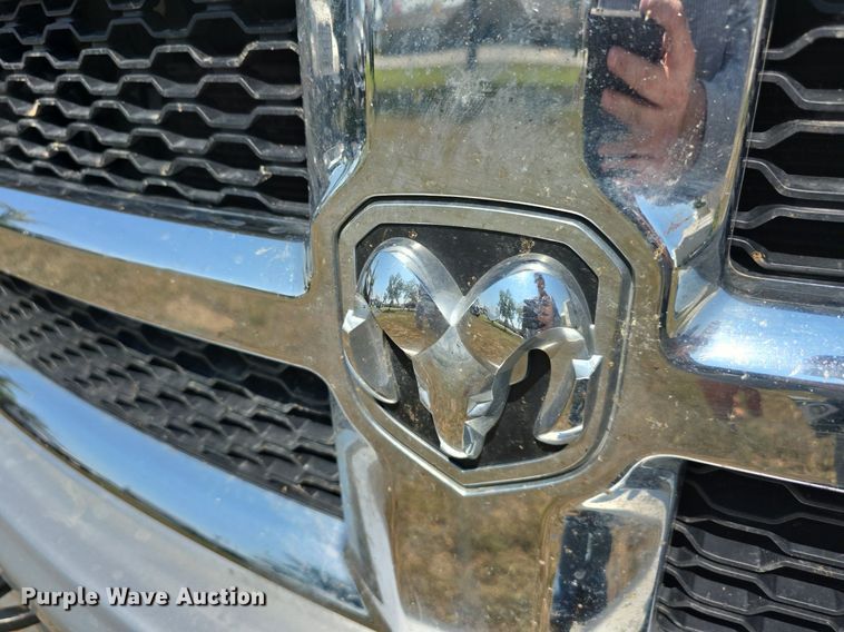 image for item DS4798 2016 Dodge Ram 3500HD pickup truck