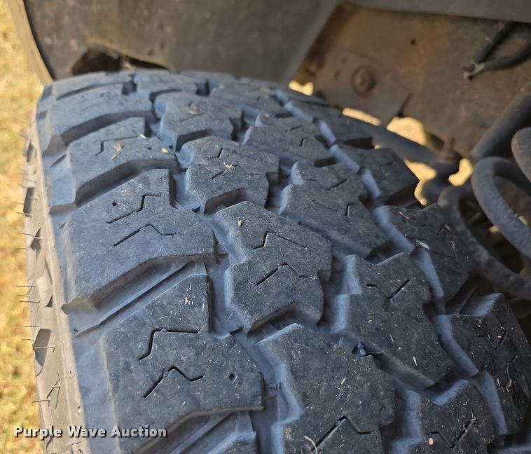 image for item DS4798 2016 Dodge Ram 3500HD pickup truck