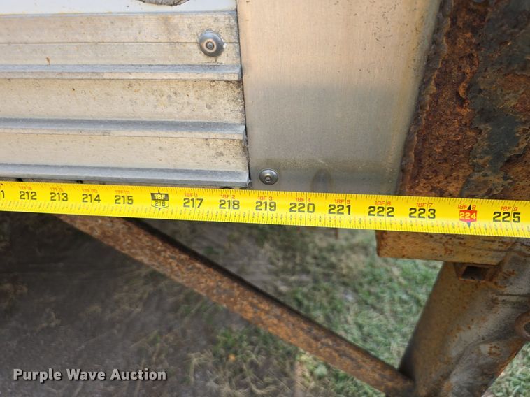 image for item DS4837 2006 Isuzu FVR box truck