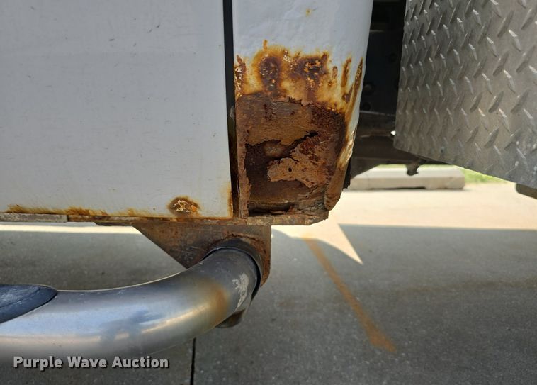 image for item DS4839 2012 Ford F550 Super Duty XL SuperCab utility / service truck