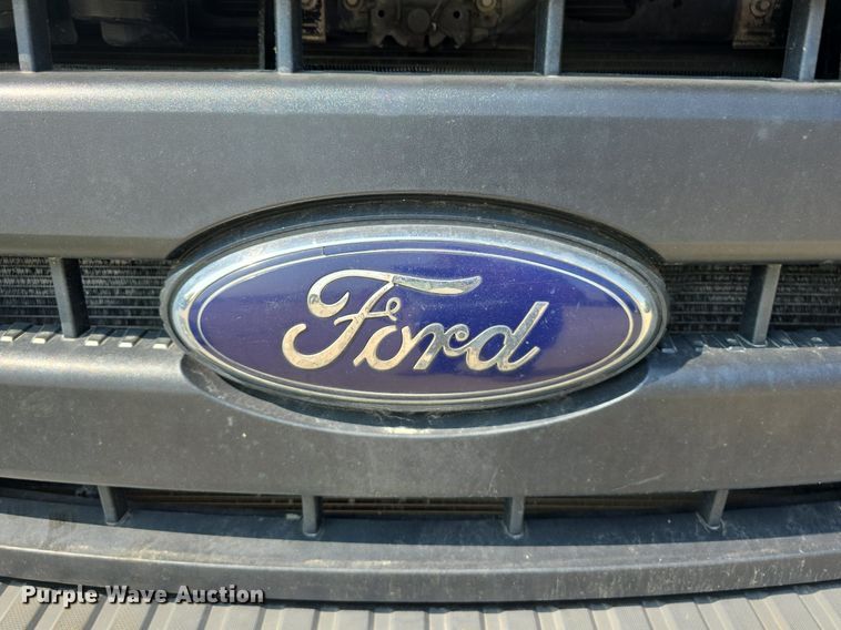 image for item DS4839 2012 Ford F550 Super Duty XL SuperCab utility / service truck