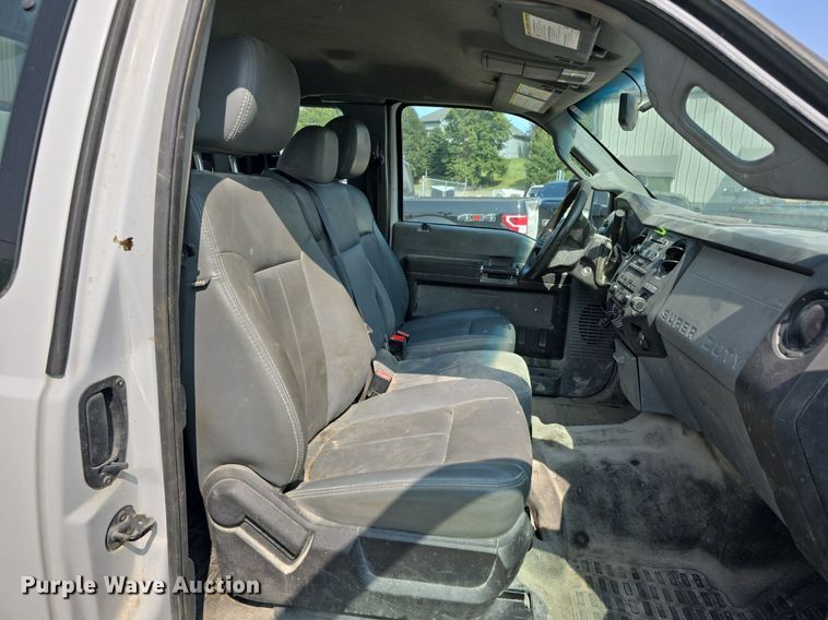 image for item DS4839 2012 Ford F550 Super Duty XL SuperCab utility / service truck