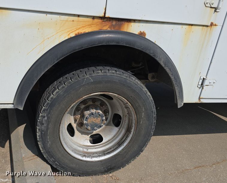 image for item DS4839 2012 Ford F550 Super Duty XL SuperCab utility / service truck