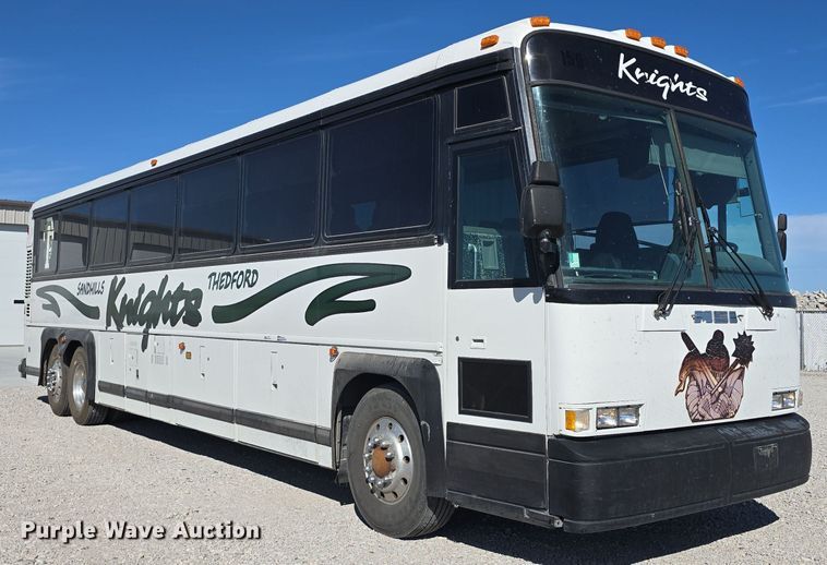 image for item DS4872 1998 Motor Coach Industries 102-D3 coach bus