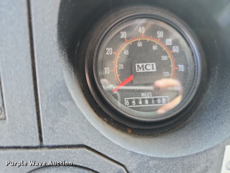 image for item DS4872 1998 Motor Coach Industries 102-D3 coach bus