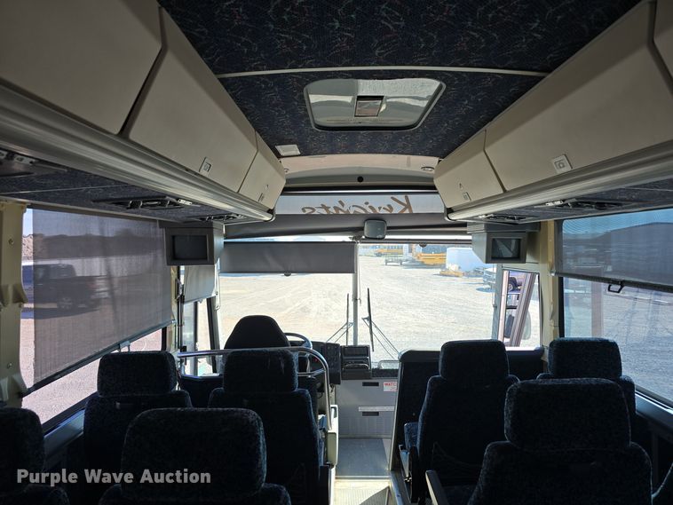 image for item DS4872 1998 Motor Coach Industries 102-D3 coach bus